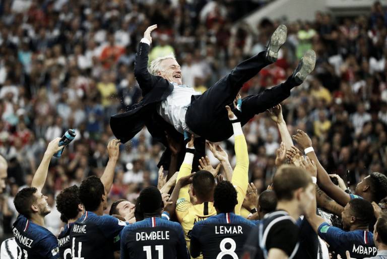 Deschamps, Pemain Muda Prancis, dan Kenangan Euro 2016