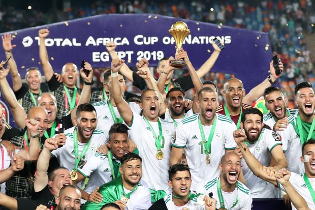 Kalahkan Senegal, Aljazair Juarai Piala Afrika