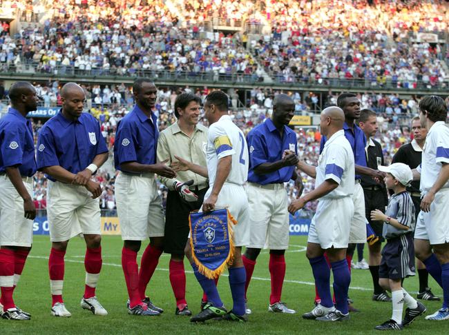20 Mei 2004: Laga Seremoni 100 Tahun FIFA