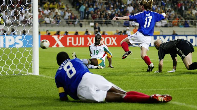 11 Juni 2002: Prancis Terhenti di Fase Grup Piala Dunia