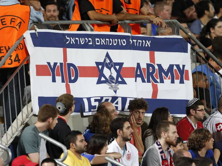 Yahudi dalam Suporter Tottenham Hotspur (2): Ketika Yids Diusik