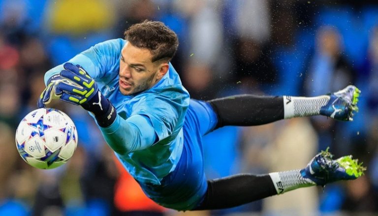 Ederson, Kiper Terbaik Dunia di Manchester City